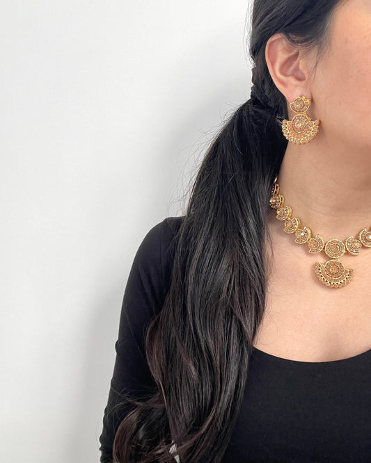 Sieradenset met bronskleurige stenen