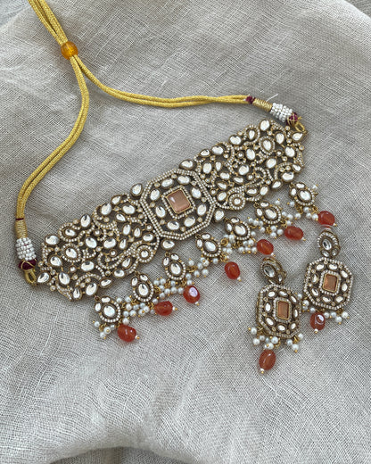 Elegante sieradenset met amberkleurige stenen