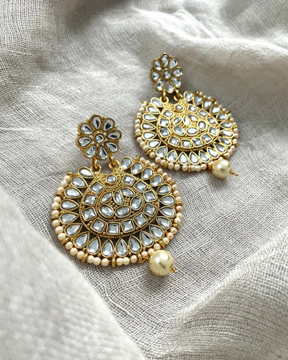 Golden chandbali
