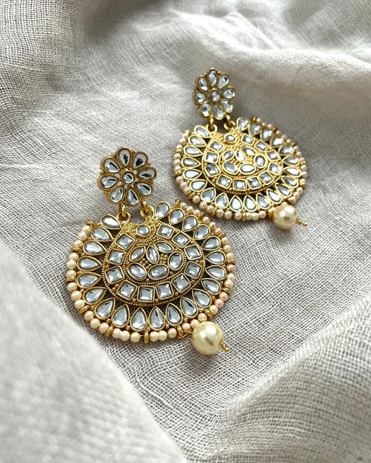 Golden chandbali