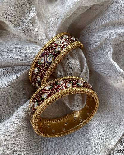 Bangles with red and green details