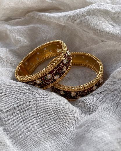 Bangles with red and green details