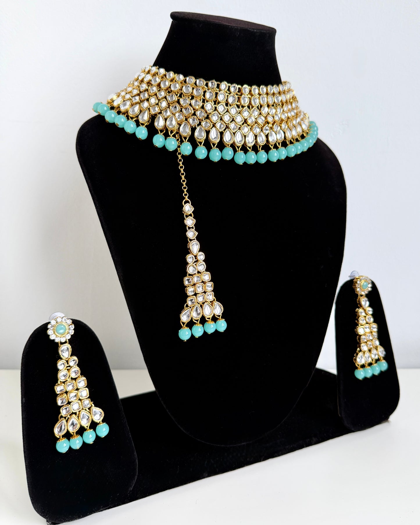 Sieradenset met turquoise afwerking