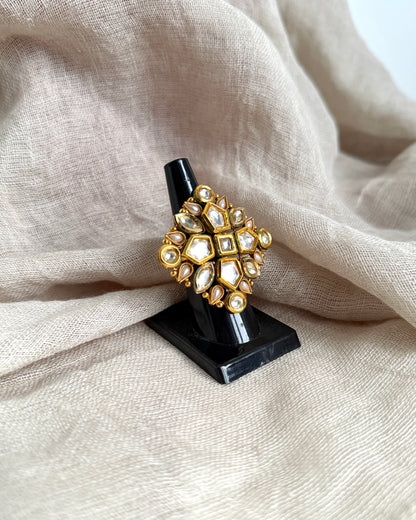 Vierkante statement ring