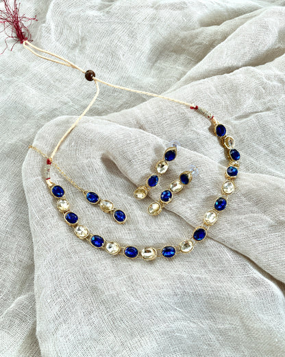 Gold colored minimalist jewelry set