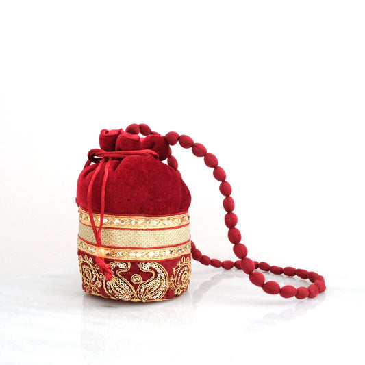 Fluwelen potli in rood